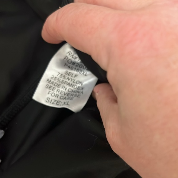 White birch distressed black legging - Picture 4 of 6